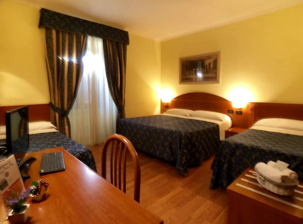Saint Peter Inn Roma 3*,  Italia