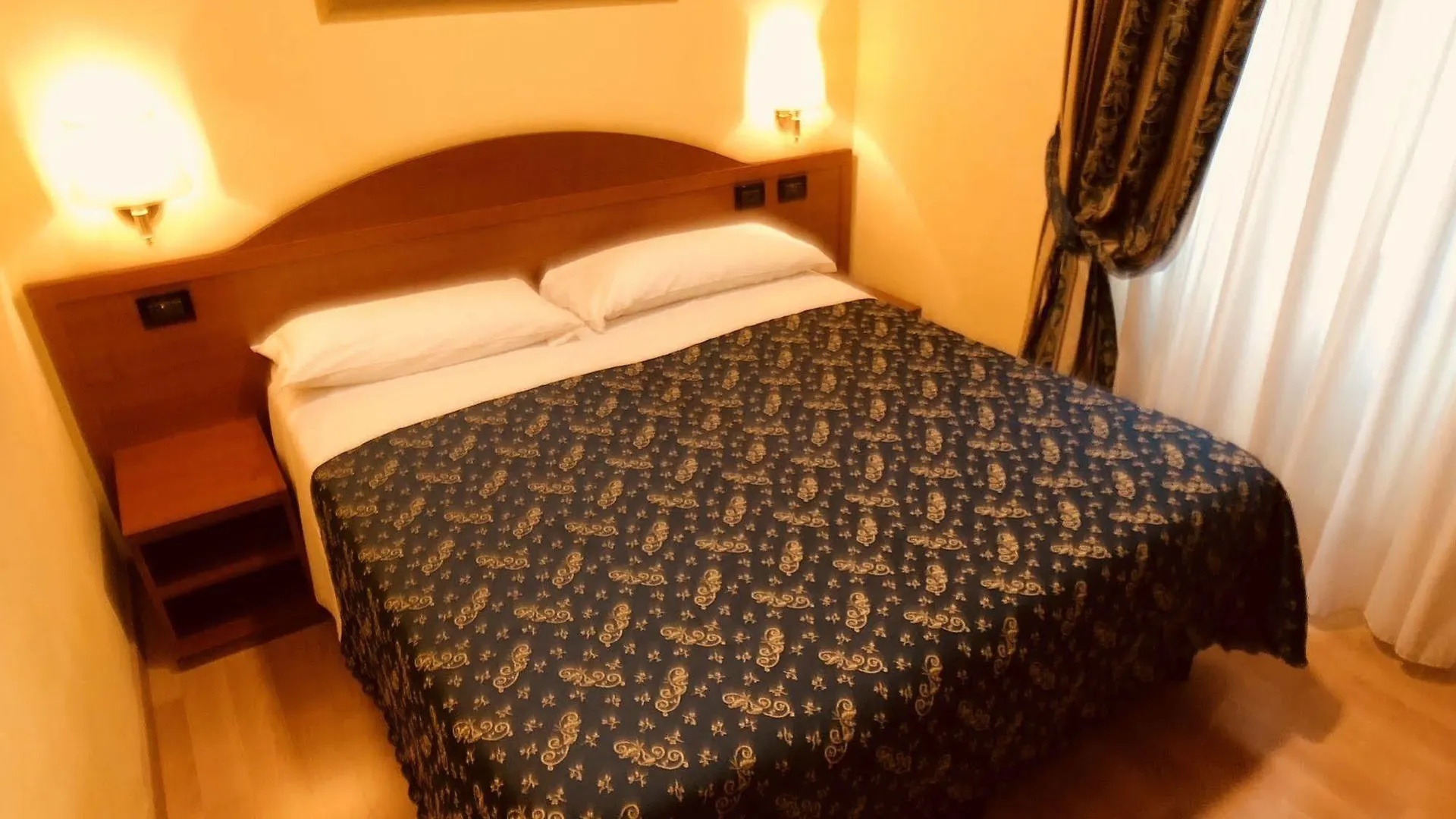 Saint Peter Inn Roma 3*,