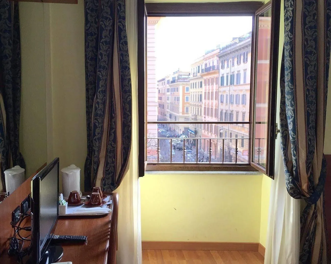 *** Pensión Saint Peter Inn Roma Italia